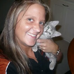 Julia Leung Photo 26