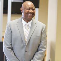 Robert Catchings Photo 2