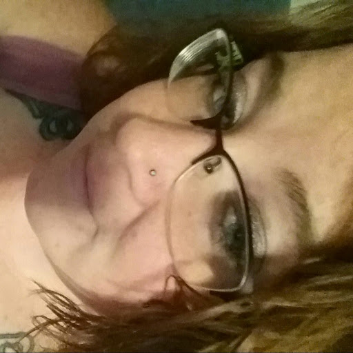 Leann Thomas Photo 11