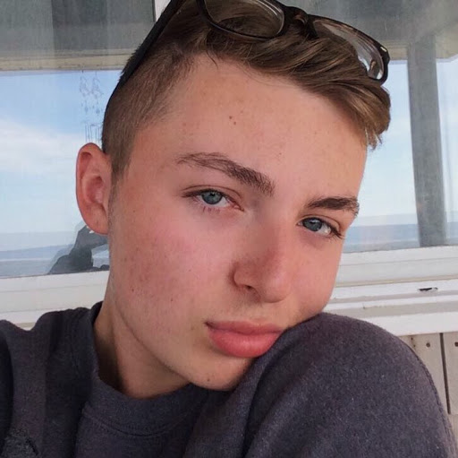 Austin Reid Photo 18
