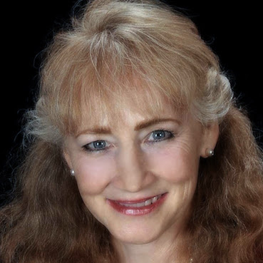 Lisa Dalton Photo 13