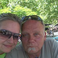 Lori Robertson Photo 35