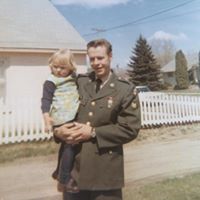 Laurie Cromwell Photo 2