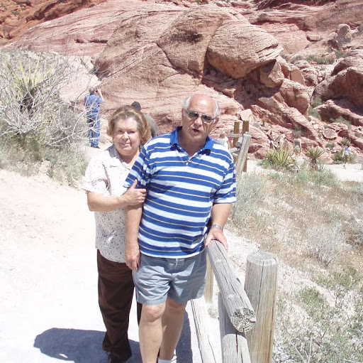 Sandy Hart Photo 1