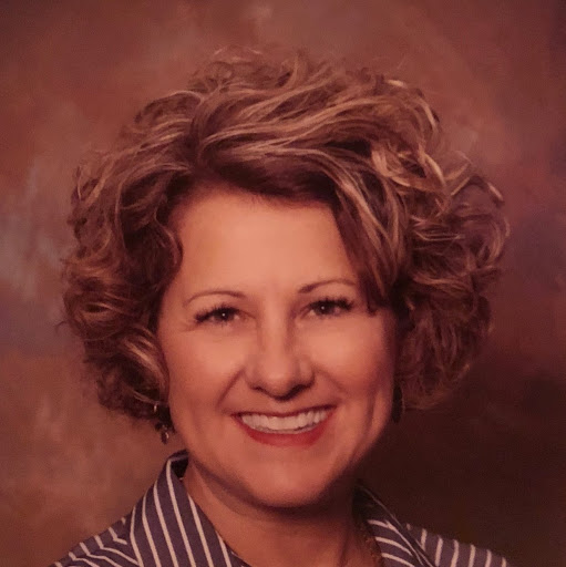 Jennifer May Photo 42