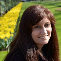 Julie Doyle Photo 41