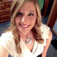 Erika Warren Photo 18