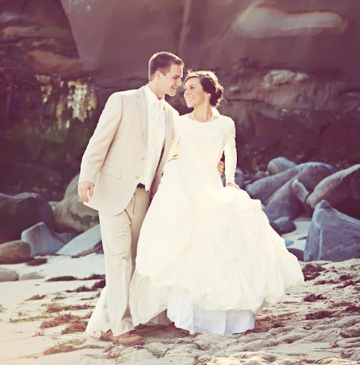 Julie Mcbride Photo 34