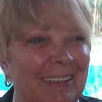 Julia Browning Photo 18