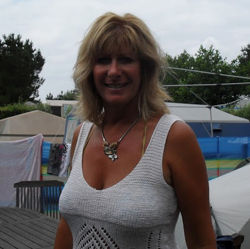Paula Alexander Photo 28