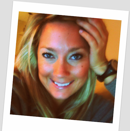 Michele Peterson Photo 29