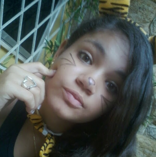 Paula Felipe Photo 6