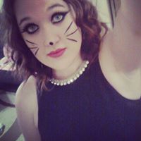 Brenna Robinson Photo 9