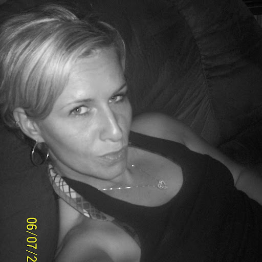 Robin Morton Photo 37