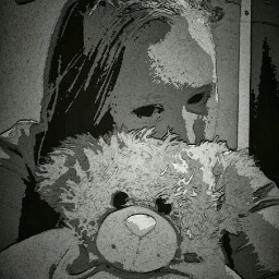 Katie Barker Photo 16