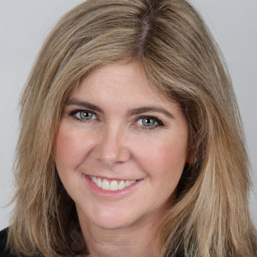 Kristin Graves Photo 12