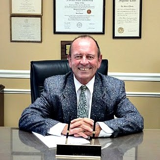 Richard Logsdon Photo 22