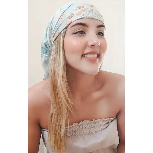Ana Cantu Photo 30