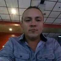 Eduardo Linares Photo 41