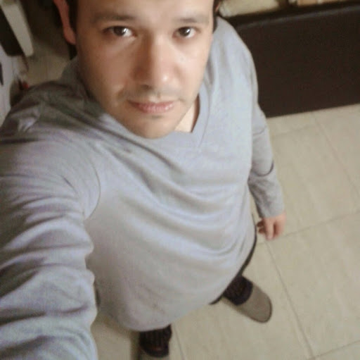 Alejandro Vilches Photo 14