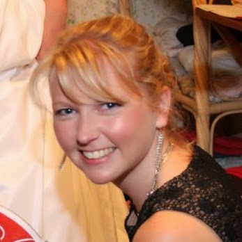 Amanda Wilson Photo 17