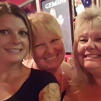 Debra Perez Photo 14