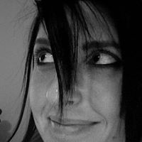 Angela Kinney Photo 9