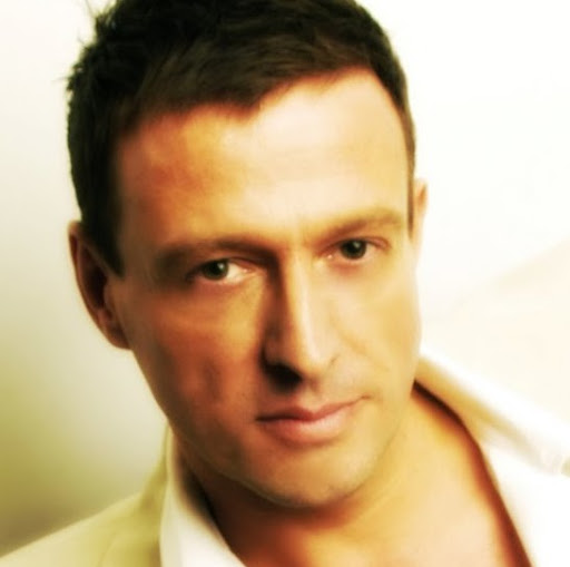 Gregory Gilbert Photo 10