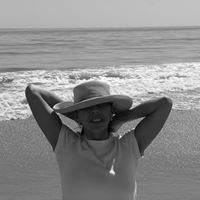 Dolores Starr Photo 5