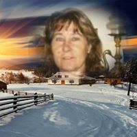 Christine Hodge Photo 13