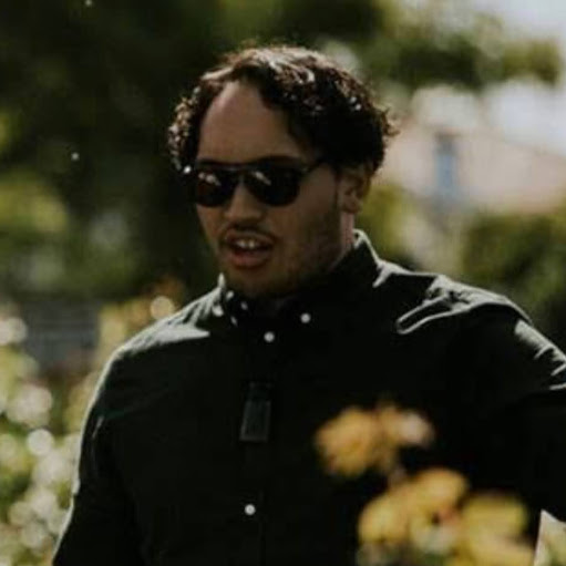 Daniel Priest Photo 21