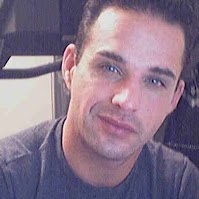 Allen Leach Photo 19