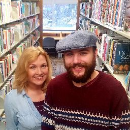 Angie Petersen Photo 15