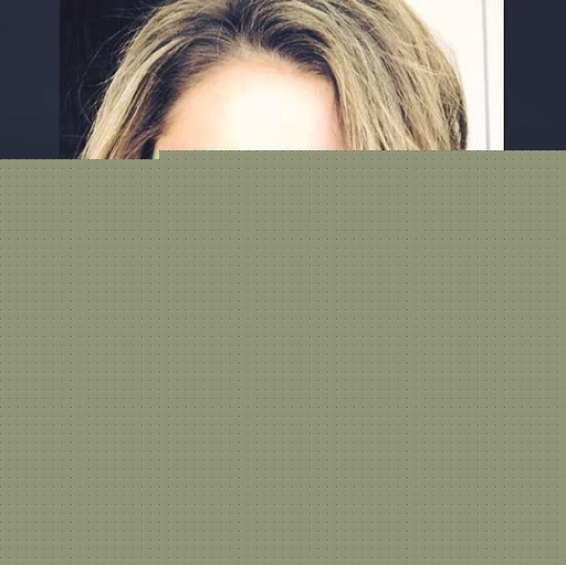 Julianne Ryan Photo 3