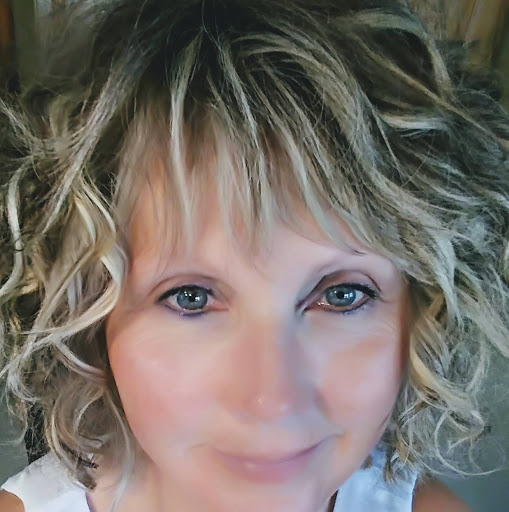 Sandra Sands Photo 17