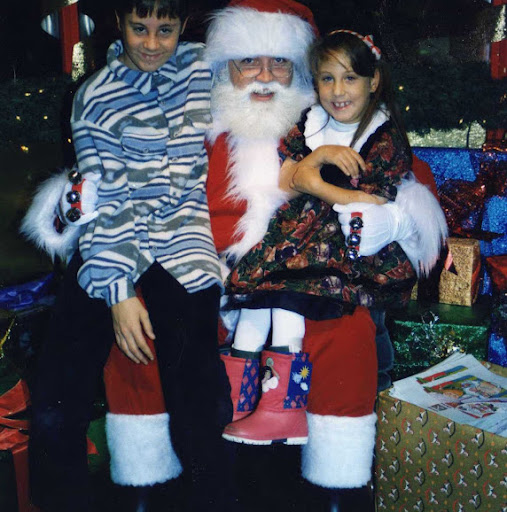 Debbie Davidson Photo 16