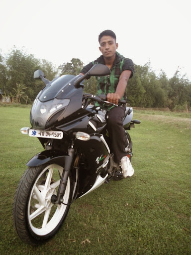 Khan Ayub Photo 13