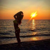 Anna Caputo Photo 13