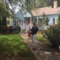 Michelle Suttle Photo 15