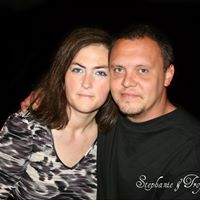 Stephanie Thacker Photo 23
