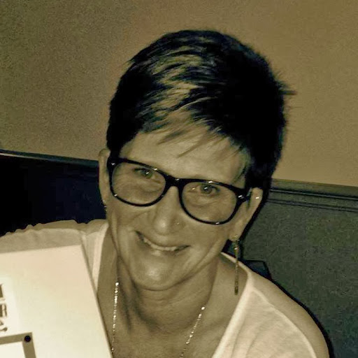 Melissa Webster Photo 31
