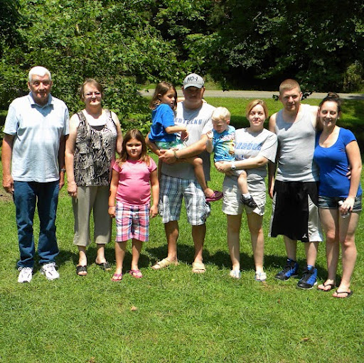 Kelly Holbrook Photo 29