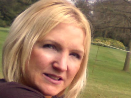 Elizabeth Glover Photo 18