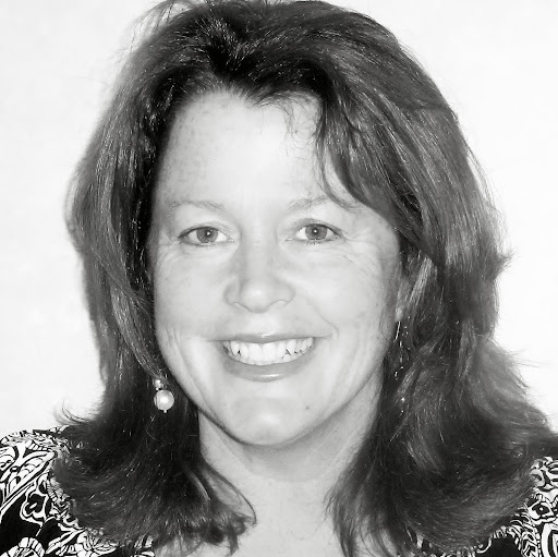 Kathy Farrell Photo 30