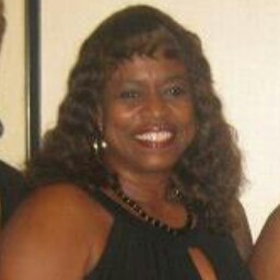 Pamela Whitaker Photo 14