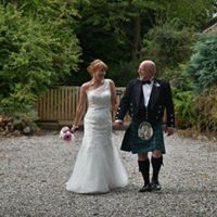 Caroline Mills Photo 14