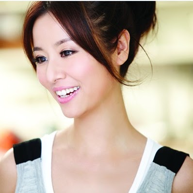 Vicky Brown Photo 22