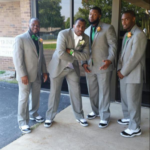 Darrell Thomas Photo 11