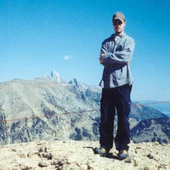 Travis Reynolds Photo 30