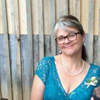 Julia Andersen Photo 12